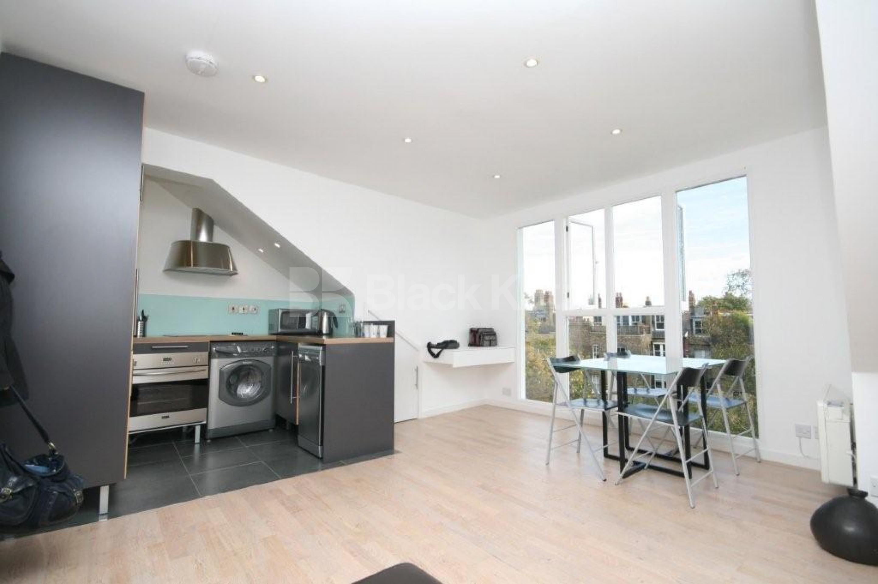 			CONTEMPORARY 1 BED NEAR PRIMROSE HILL, 1 Bedroom, 1 bath, 1 reception Flat			 Primrose Gardens , PRIMROSE HILL NW3